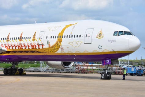 Speziallackierung Von Thai Airways Diese Boeing 777 Ist