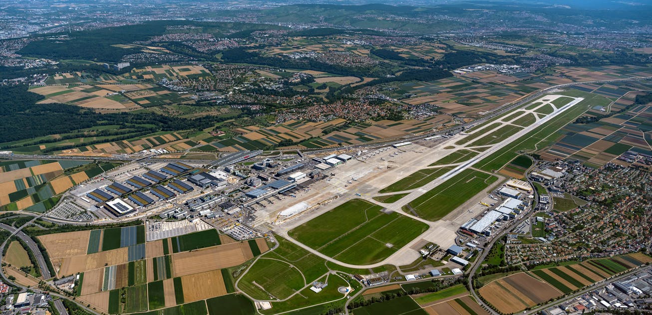 Luftaufnahmen: 50 Jahre Flughafen Stuttgart Im Zeitraffer - AeroTELEGRAPH