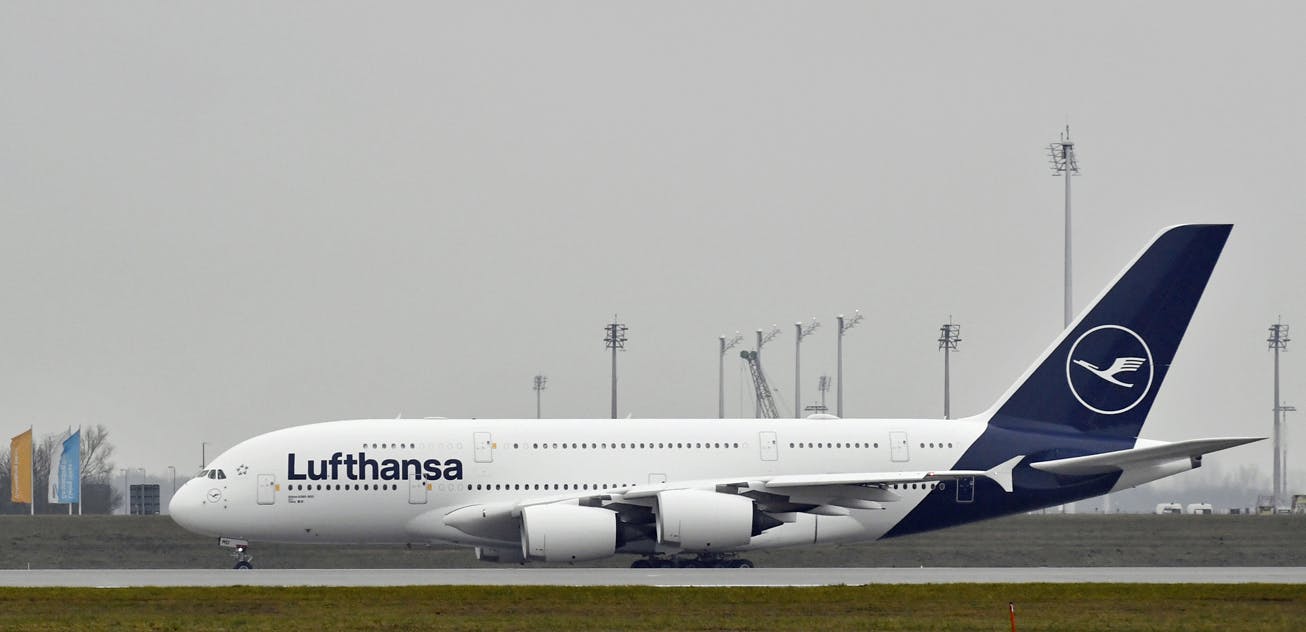 Im Jahr 2024 Lufthansa Bringt Zwei Weitere Airbus A380 Zur Ck   Airbus A380 Lufthansa Muenchen 